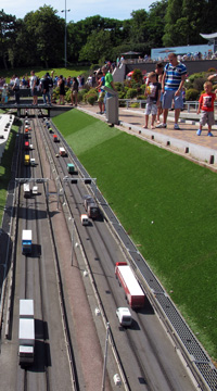 madurodam-ferrovia