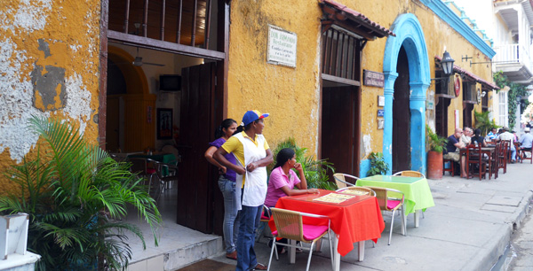 cartagena-restaurantes-rua