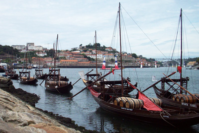 porto-vila-nova-de-gaia-barcos-rabelo